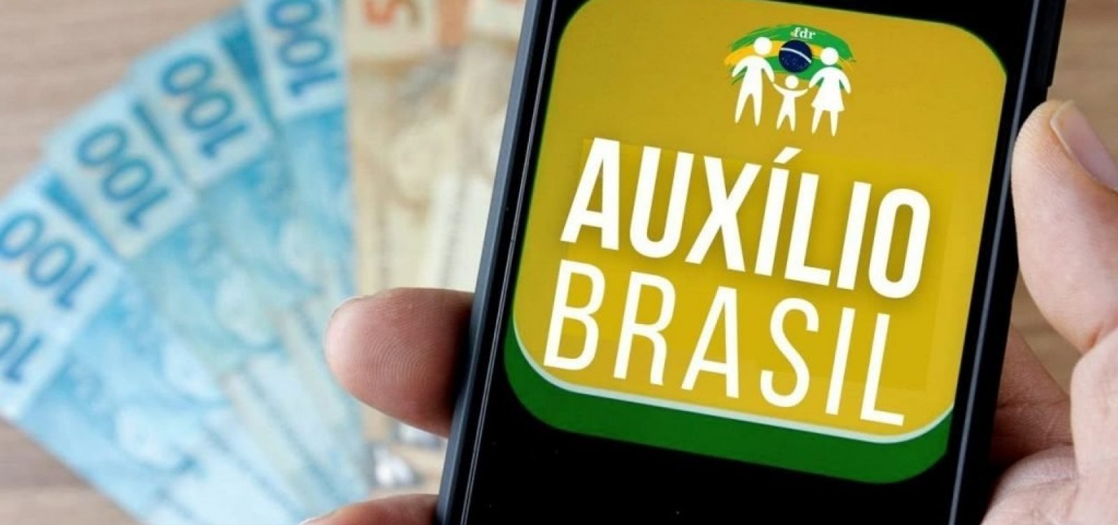 Governo federal deve desistir de compensação a estados para elevar Auxílio Brasil a R$ 600