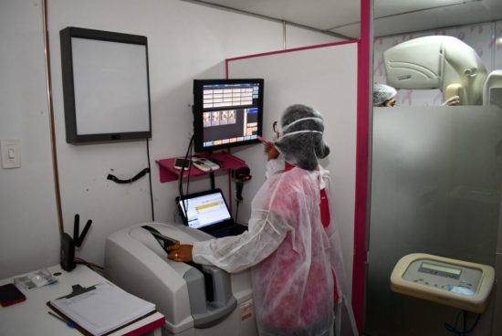 Prefeitura de Alagoinhas convoca mulheres para retirada dos resultados dos exames realizados na Carreta da Mamografia
