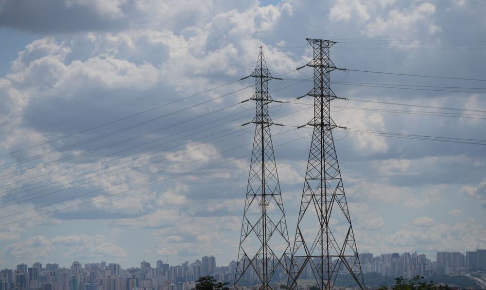 Leilão para térmicas da Eletrobras vai ser realizado em setembro