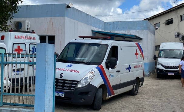 Novos decretos voltam a exigir uso de máscaras em escolas e unidades de Saúde de Maracás e Jaguaquara