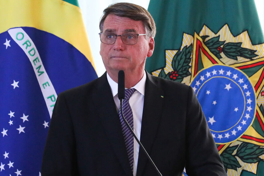 Bolsonaro garante desfile das Forças Armadas no 7 de Setembro