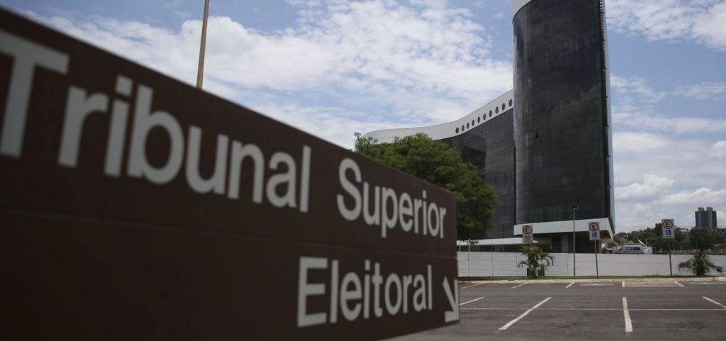 Número de mulheres candidatas é o maior das últimas três eleições gerais
