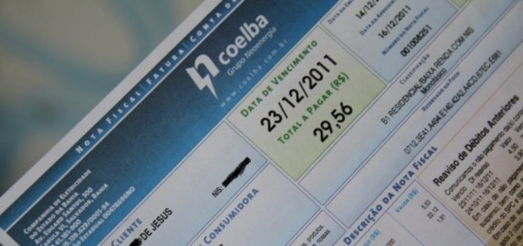 Aneel propõe tornar obrigatório PIX como opção de pagamento da conta de luz