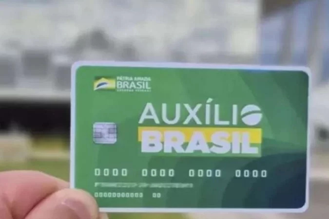 Caixa lança crédito consignado do Auxílio Brasil com juros de 3,45% ao mês
