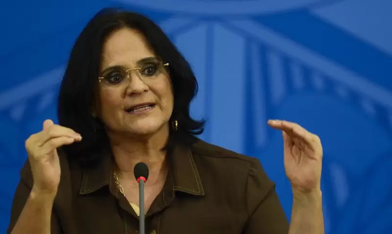 Ex-ministra Damares Alves é eleita senadora em Brasília