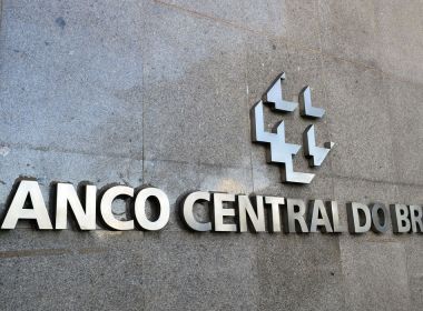 Banco Central discute mudança nas regras do Pix para evitar fraudes e vazamentos