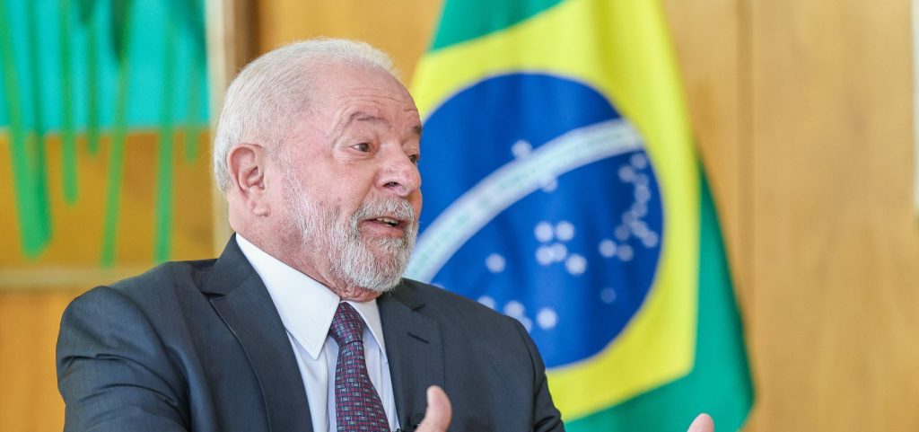 Lula relança programa ‘Mais Médicos’: “Não importa a nacionalidade do médico”