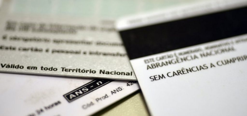 Planos de saúde individuais e familiares podem ficar até 9,63% mais caros, anuncia ANS