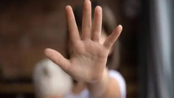 Pastor é denunciado por estupro de cinco meninas em igreja