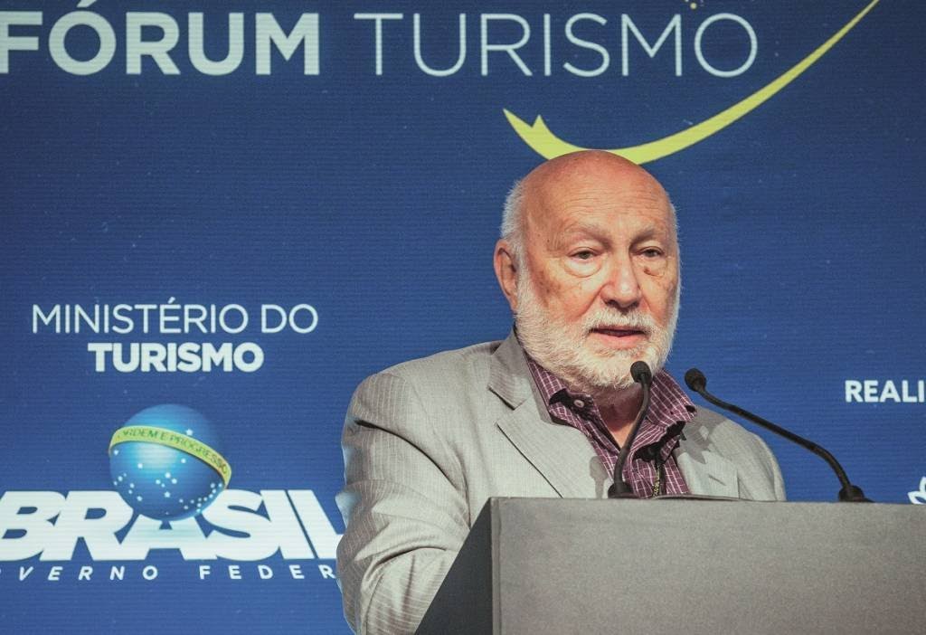 Domenico De Masi morre aos 85 anos