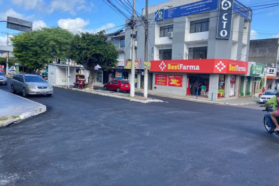 Alagoinhas+: Prefeitura leva nova pavimentação asfáltica a ruas do centro da cidade
