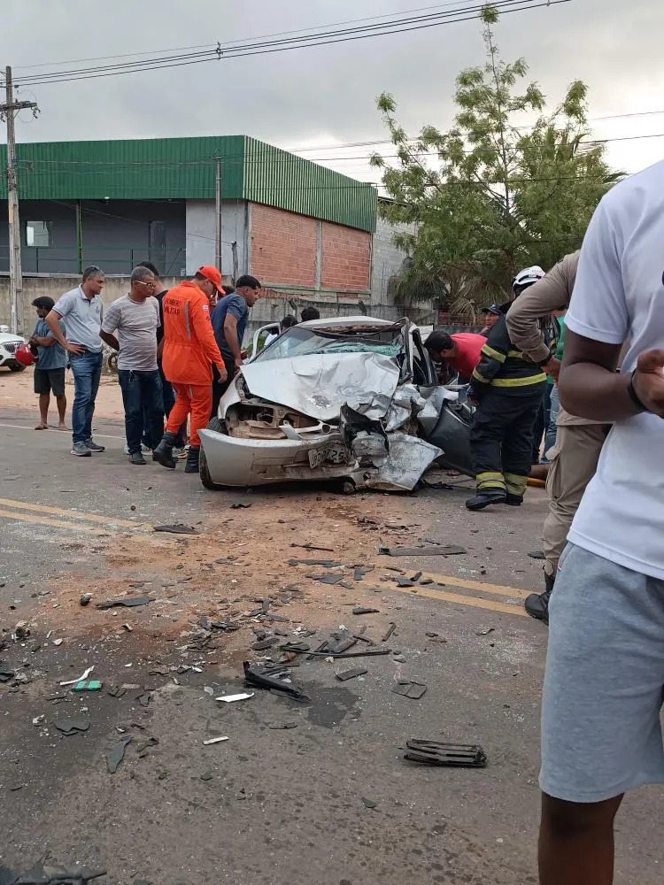 Alagoinhas: Grave acidente na BA-504 deixa uma vítima fatal e outra ferida
