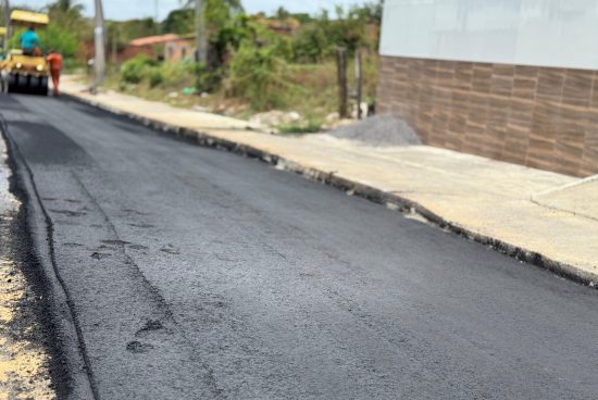 Infraestrutura: Prefeitura de Alagoinhas realiza obra de drenagem e pavimentação de ruas no Bananal